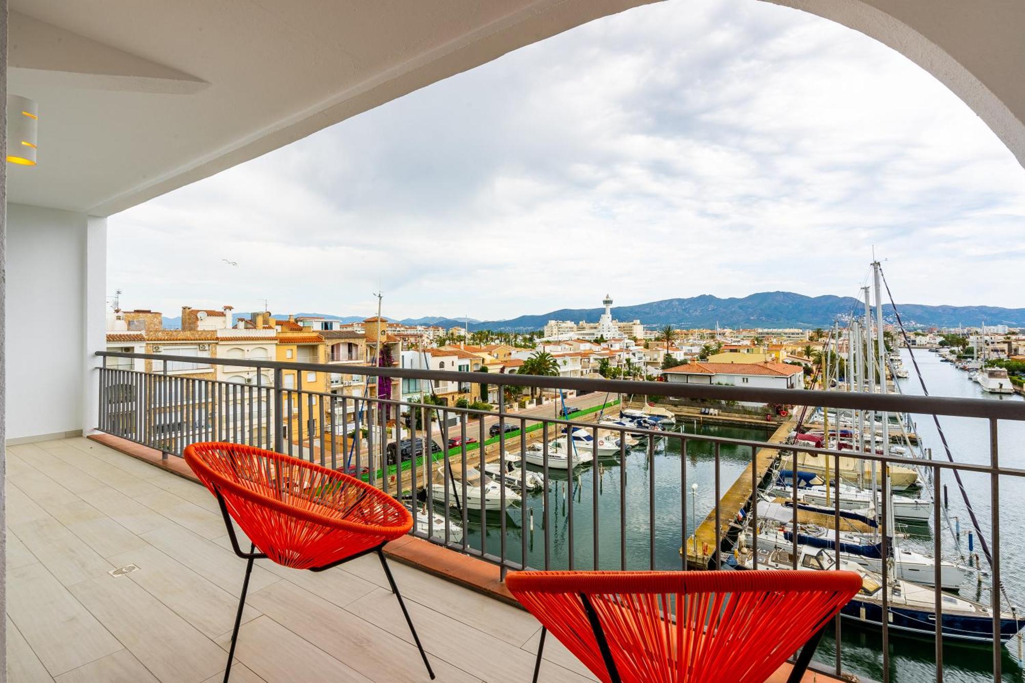 Apartamento Frente Al Canal Con Terraza Емпуріабрава Екстер'єр фото